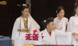 宋亚轩最新爆料视频搞笑,笑料连连，欢乐无限