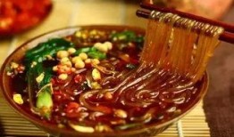 热点爆料酸辣粉怎么做视频,家常美味，一学就会