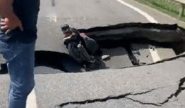 爆料机车女骑手视频播放