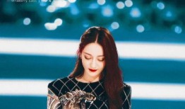 迪丽热巴爆料杨紫视频,视频曝光两人幕后互动